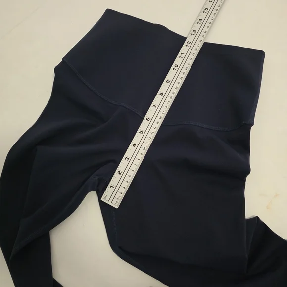 Fanka Dark Navy Blue Lift N Curve Leggings Size Large - Picture 7 of 8